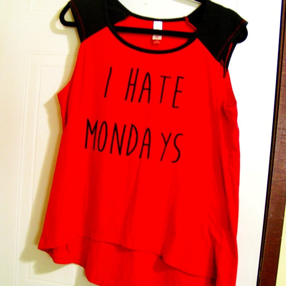 I HATE MONDAYS JERSEY TOP LG. 11-13